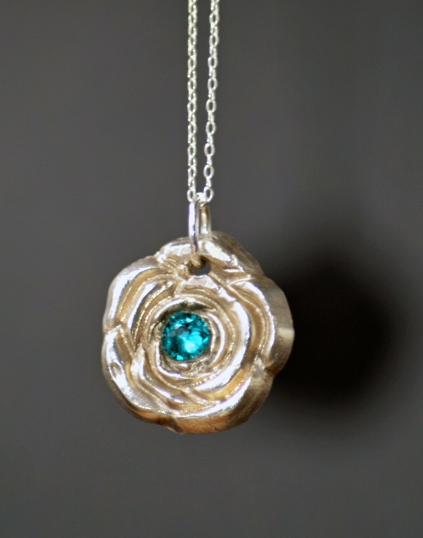 Small Rose with Blue Crystal Enhancement